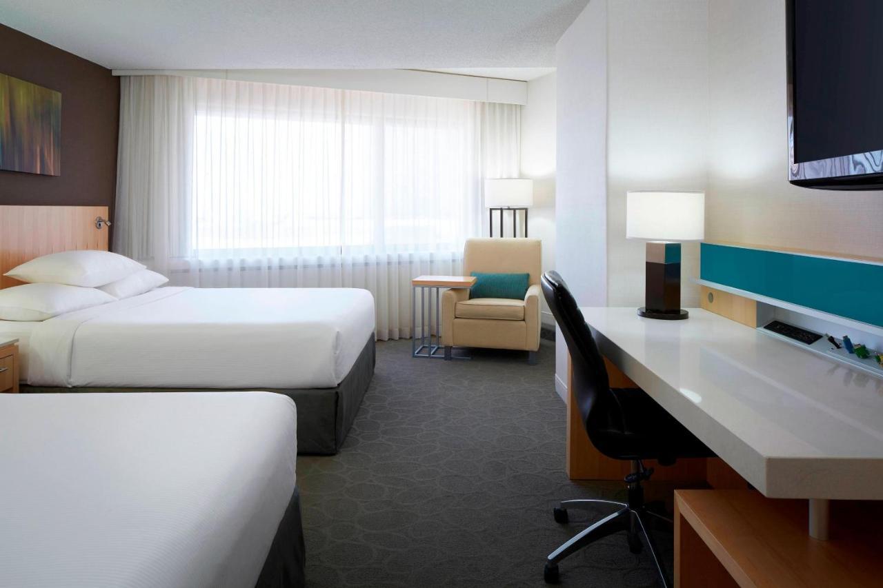 Chambre avec 2 Grands Lits Queen-Size